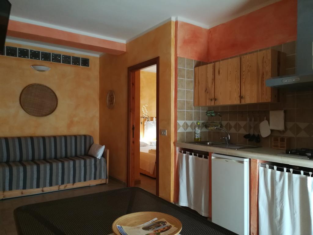 Case Vacanza Villa Doria Valledoria  Eksteriør billede